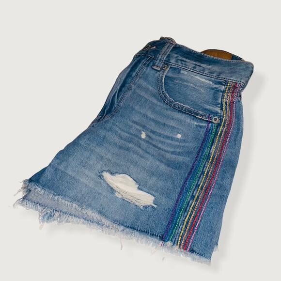 American Eagle Festival Rainbow Stripes shorts size 2 - Picture 7 of 13
